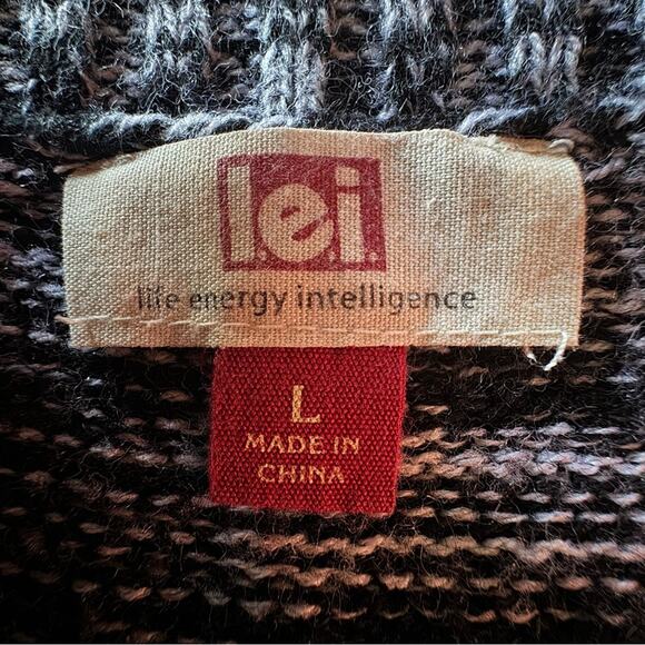 Kiss Pink Lips Knit Sweater By Lei Size Large - Picture 4 of 13